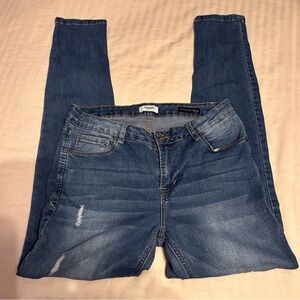 Kensie Knockout Skinny Jeans